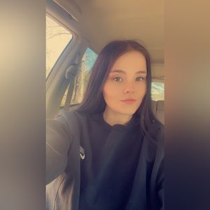 Meet your Posher, Kim💕💕💕💕